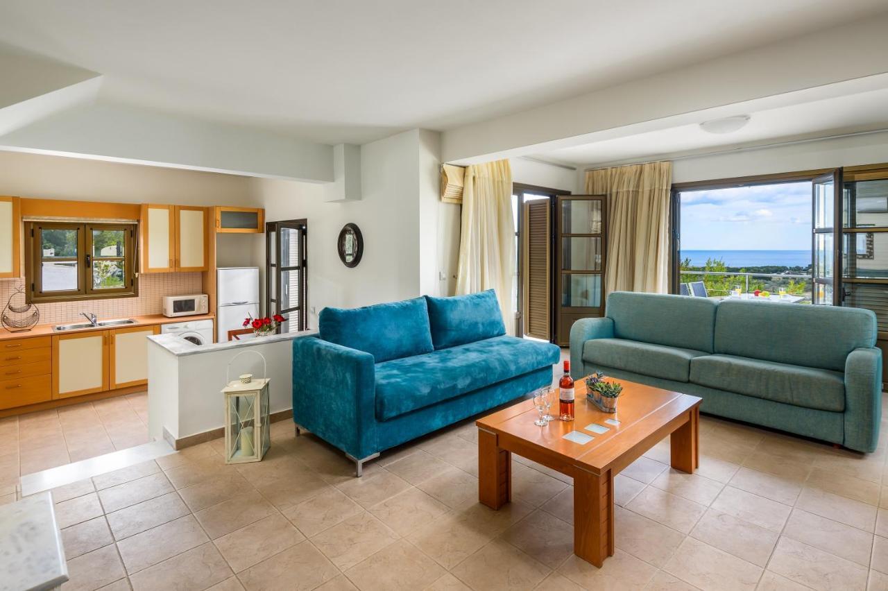Aegean Blue Villa'S กาลาธอส ภายนอก รูปภาพ