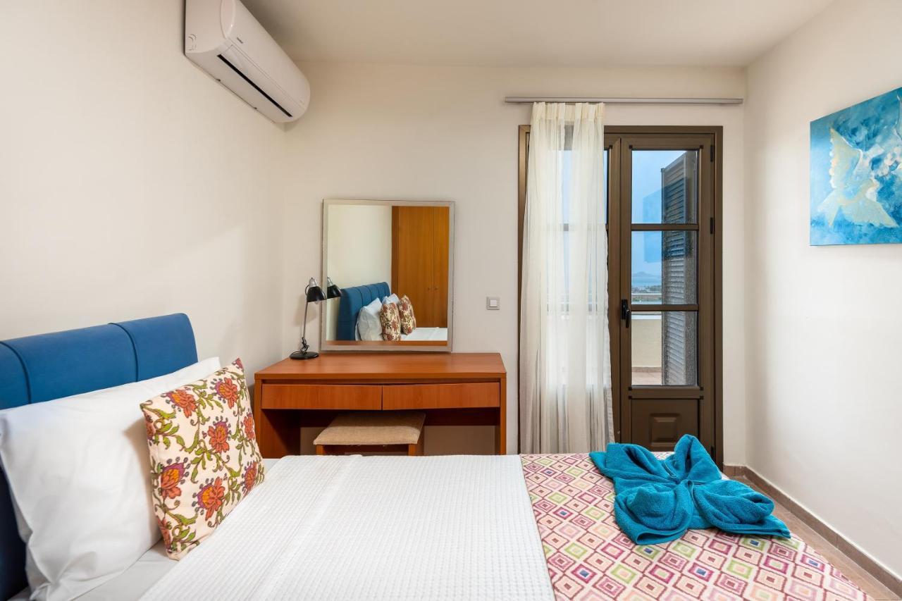 Aegean Blue Villa'S กาลาธอส ภายนอก รูปภาพ