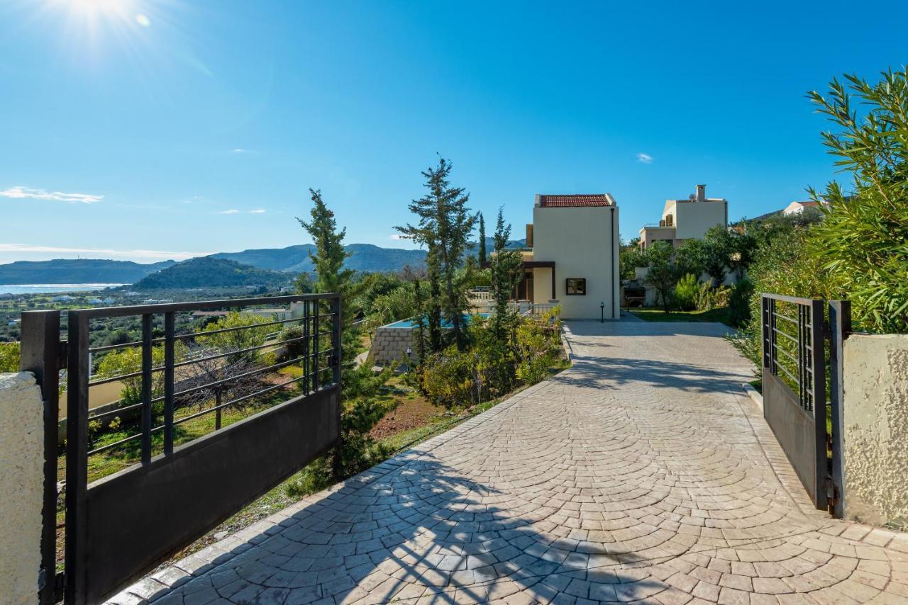 Aegean Blue Villa'S กาลาธอส ภายนอก รูปภาพ